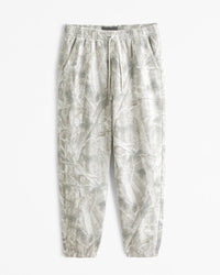 Essentials Camo Sweatpant
